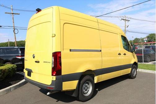 2024 Mercedes-Benz Sprinter 3500XD High Roof