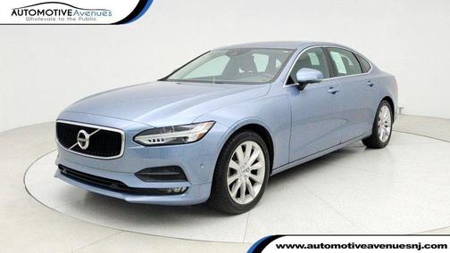2018 Volvo S90 T6 Momentum