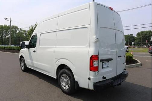 2021 Nissan NV Cargo NV2500 HD SV V8