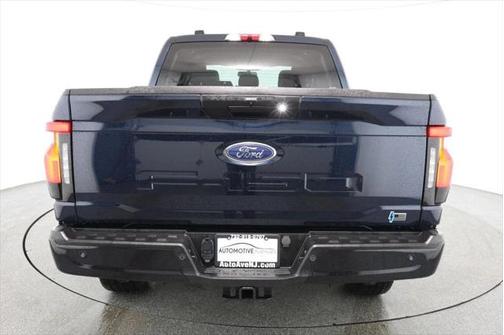2023 Ford F-150 Lightning XLT