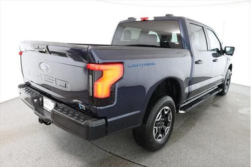 2023 Ford F-150 Lightning XLT
