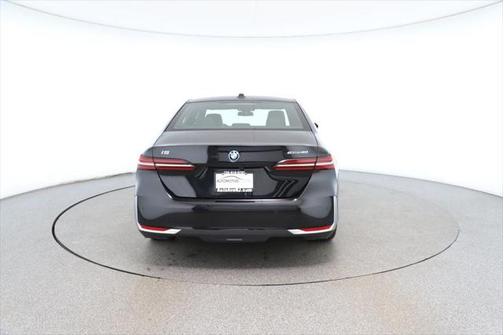 2024 BMW i5 eDrive40
