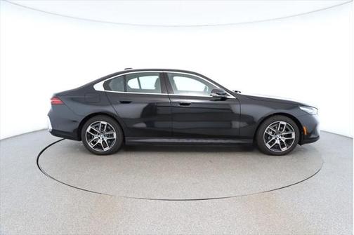 2024 BMW i5 eDrive40