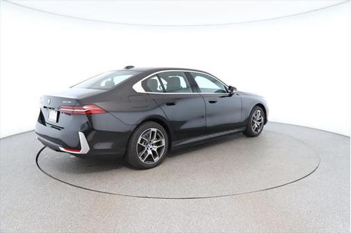 2024 BMW i5 eDrive40