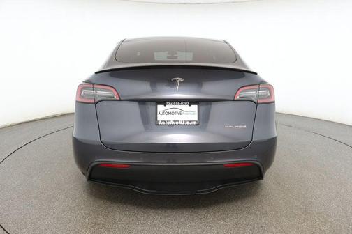 2022 Tesla Model Y Performance Dual Motor All-Wheel Drive