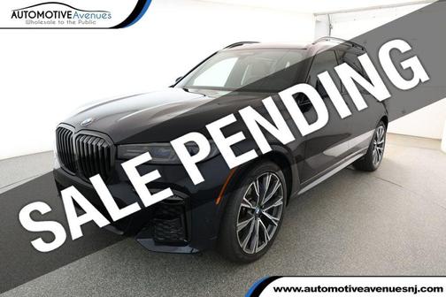 2021 BMW X7 M50i
