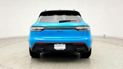 2022 Porsche Macan AWD