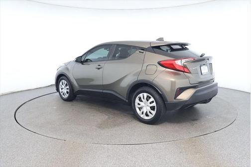 2021 Toyota C-HR LE