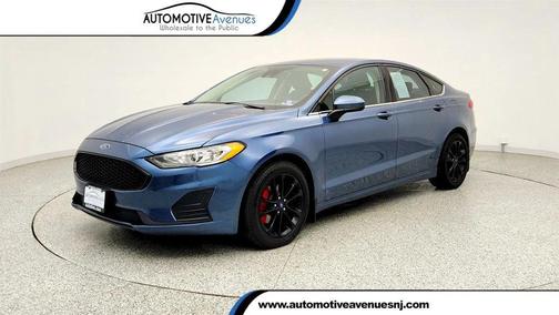 BLUE METALLIC 2019 Ford Fusion Hybrid SE