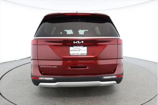 2022 Kia Carnival LXS