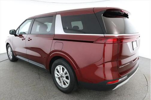 2022 Kia Carnival LXS