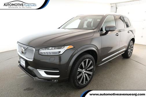 2024 Volvo XC90 B6 Plus Bright Theme 7-Seater
