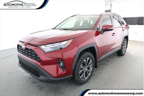 2023 Toyota RAV4 Hybrid XLE Premium