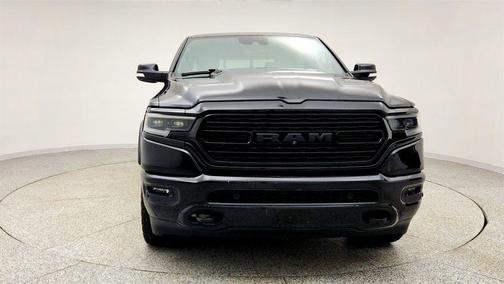 Diamond Black Crystal Pearlcoat 2021 RAM 1500 Limited