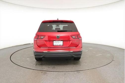 2024 Volkswagen Tiguan 2.0T SE 4MOTION