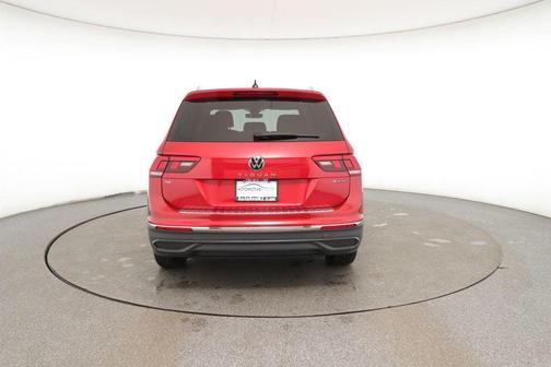 2024 Volkswagen Tiguan 2.0T SE 4MOTION