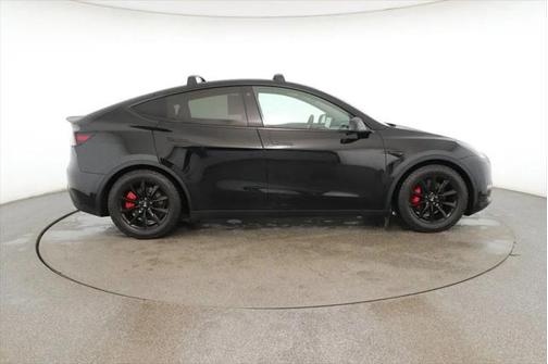 2023 Tesla Model Y Performance Dual Motor All-Wheel Drive