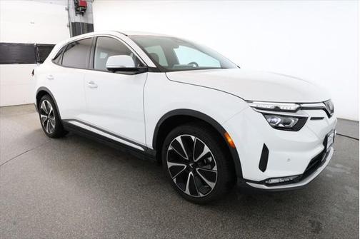 2023 VinFast VF 8 Plus AWD 82 kWh