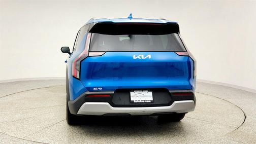 2024 Kia EV9 Wind