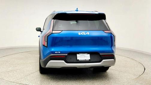 2024 Kia EV9 Wind