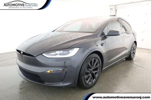 2024 Tesla Model X Long Range