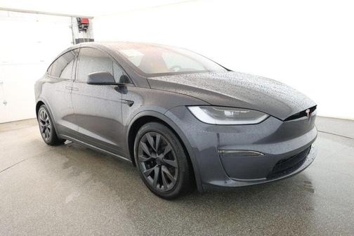 2024 Tesla Model X Long Range
