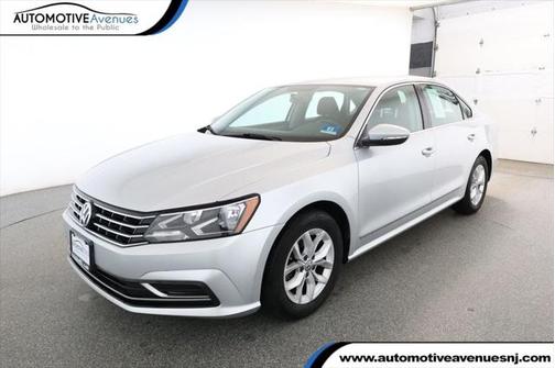 2016 Volkswagen Passat 1.8T S