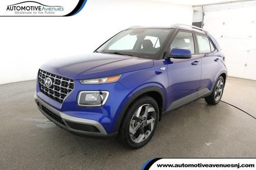 2024 Hyundai VENUE SEL