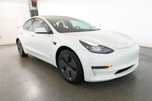 2023 Tesla Model 3 Standard Range