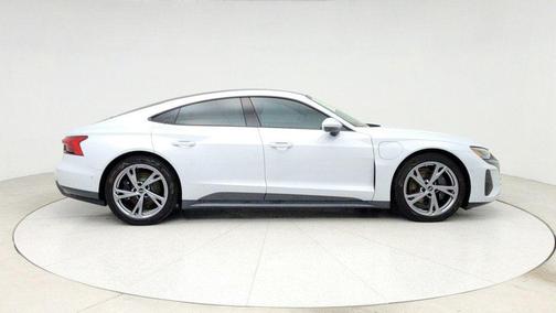 2024 Audi e-tron GT Prestige quattro