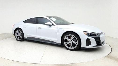 2024 Audi e-tron GT Prestige quattro