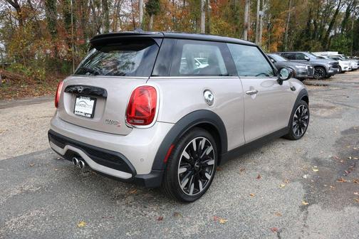 2023 MINI Hardtop Cooper S