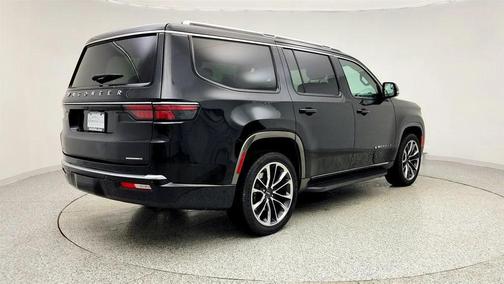 2022 Jeep Wagoneer Series II 4x4