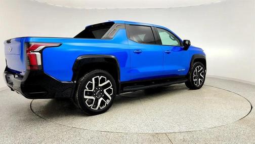 2025 Chevrolet Silverado EV RST