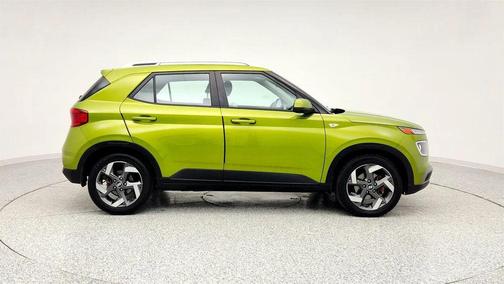2021 Hyundai VENUE SEL
