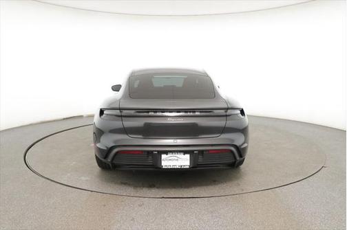 2022 Porsche Taycan RWD