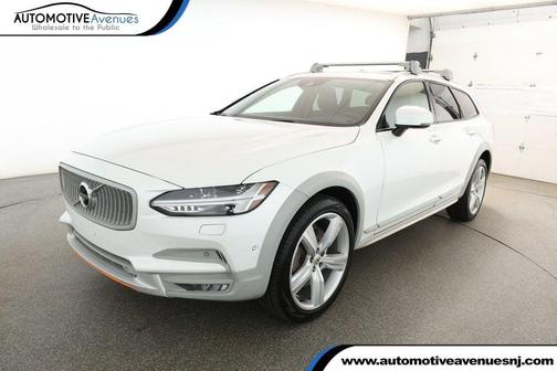 2018 Volvo V90 Cross Country T6 Volvo Ocean Race