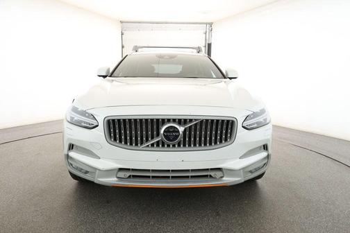 2018 Volvo V90 Cross Country T6 Volvo Ocean Race