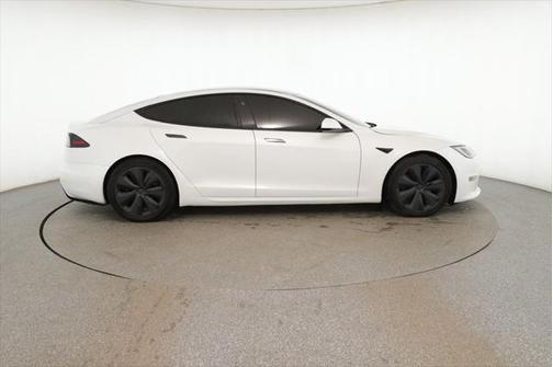 2023 Tesla Model S Standard Range