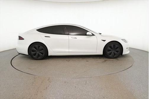 2023 Tesla Model S Standard Range