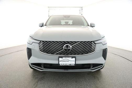 2025 Volvo XC90 Plug-In Hybrid T8 Plus 7-Seater