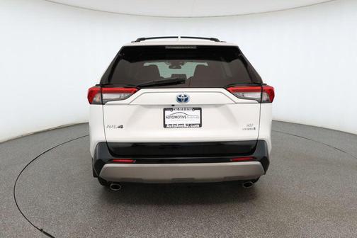 2023 Toyota RAV4 Hybrid SE