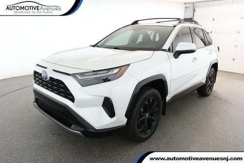 2023 Toyota RAV4 Hybrid SE