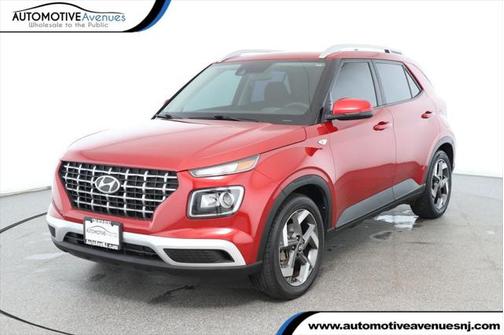 2022 Hyundai VENUE SEL