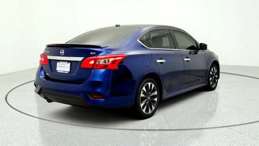 Deep Blue Pearl 2019 Nissan Sentra SR