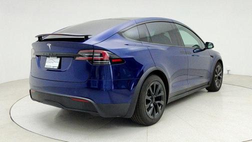 2022 Tesla Model X AWD with White & Black Premium Interior