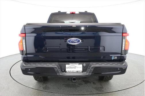 2023 Ford F-150 Lightning XLT