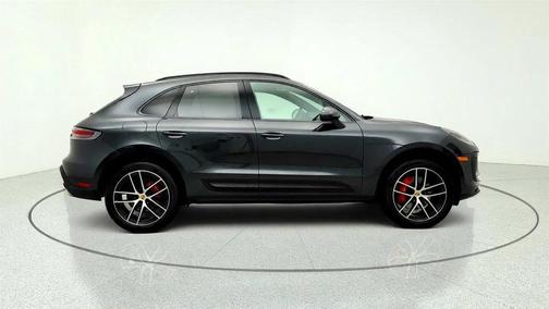 Volcano Grey Metallic 2024 Porsche Macan Macan Sport Edition
