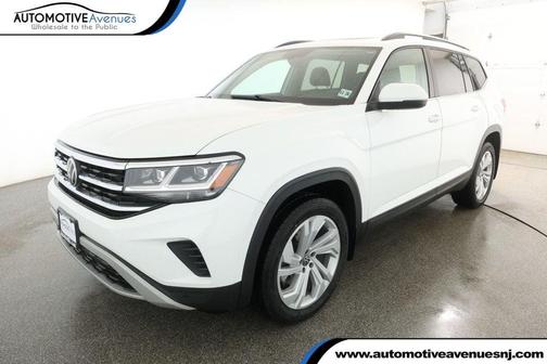 2022 Volkswagen Atlas 3.6L SE w/Technology