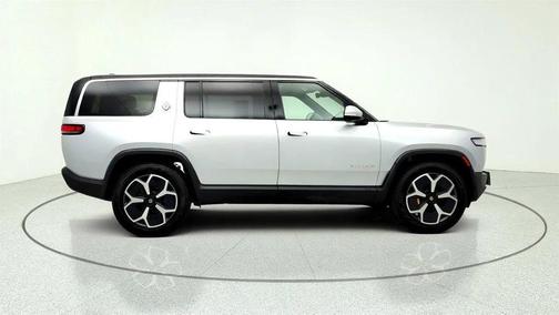 LA Silver 2024 Rivian R1S Adventure Quad Motor Large Pack